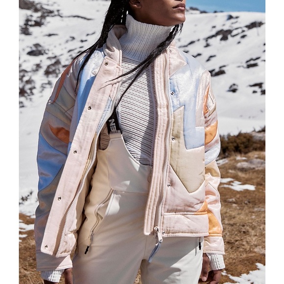 Free People Jackets & Blazers - • free people shine on puffer jacket •